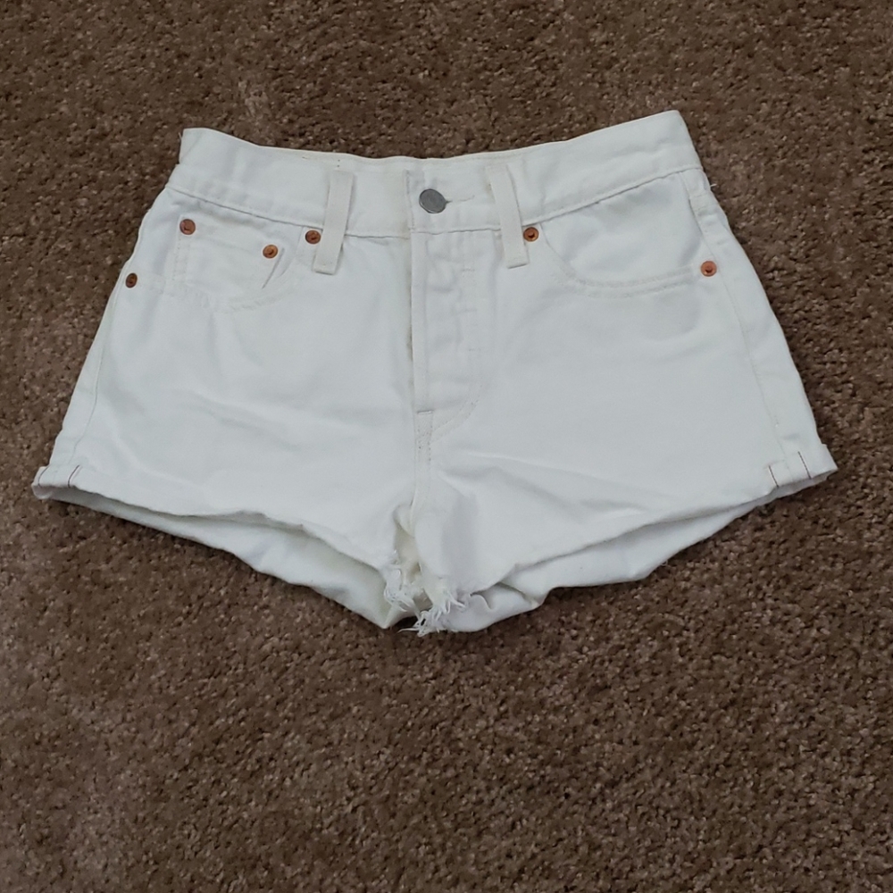 Levi's White Denim Shorts Size 25
